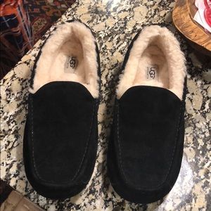 Ugg fur loafer slip on